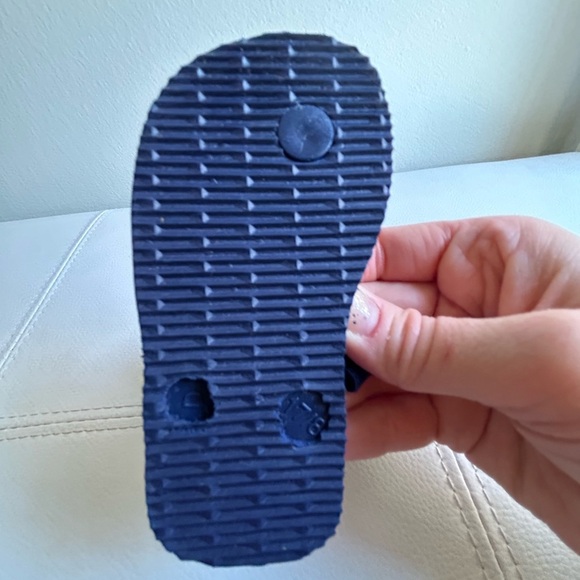 Havaianas toddler sandles size 2/3t - Picture 2 of 3